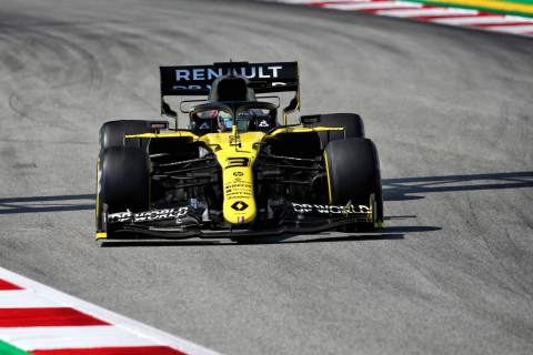 Ricciardo hopes Spanish F1 GP is an “anomaly” for Renault