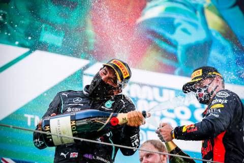 Hamilton: Red Bull 'still a title runner’ in 2020 F1 fight