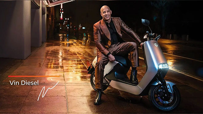 Çinli elektrikli motosiklet firmasının Vin Diesel ile çektiği reklam filmi[izle]