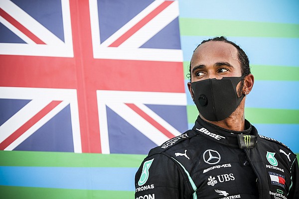 Prost: “Hamilton’ı yenebilecek bir sürücü göremiyorum”