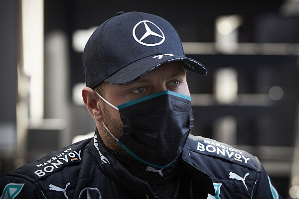 Bottas, siyah tulumlar nedeniyle İspanya GP’de 3 kg kaybettiğini düşünüyor