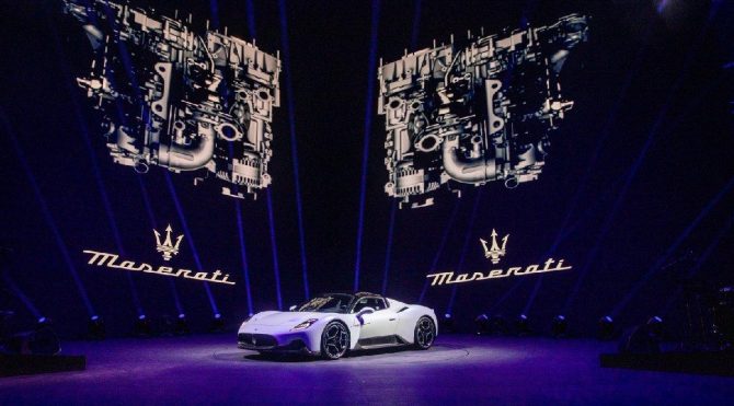 Maserati’nin 15 yıl sonra gelen spor otomobili!