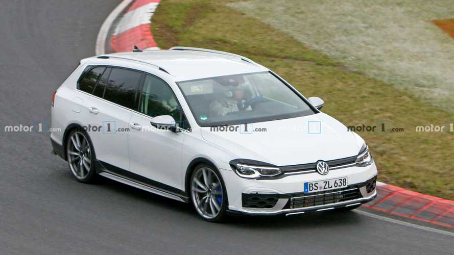 Volkswagen Golf R Variant bu kez de Nürburgring’de görüntülendi