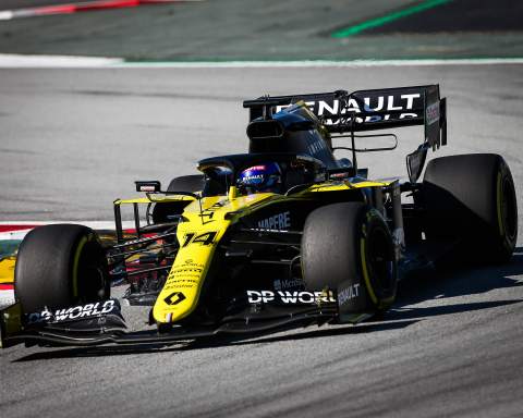 Renault F1 car ‘outperformed’ Fernando Alonso on testing return