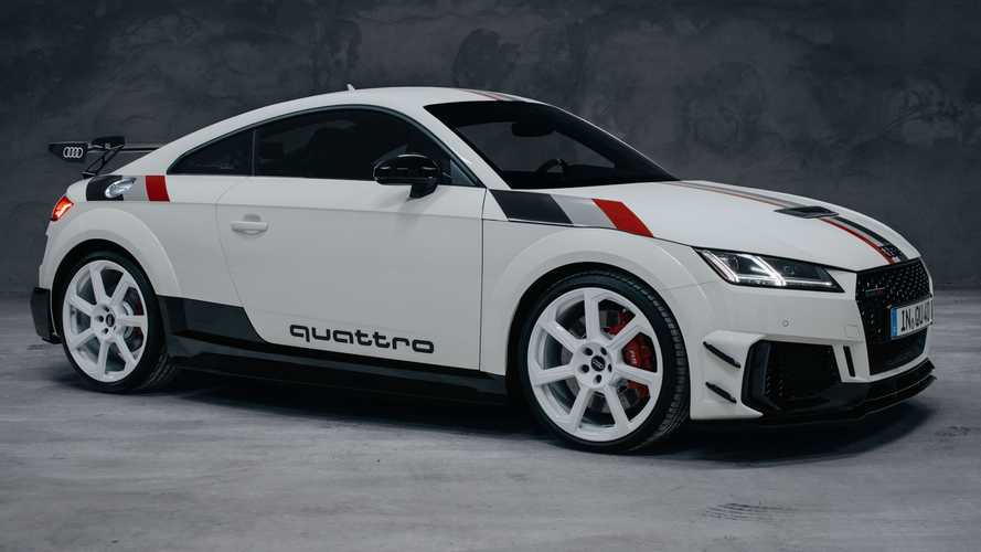 Audi TT RS 40 Years Of Quattro, cep yakan fiyat etiketi ile tanıtıldı