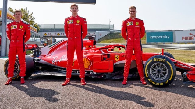 Schumacher, Ilott ve Shwartzman Ferrari testinden keyif aldılar