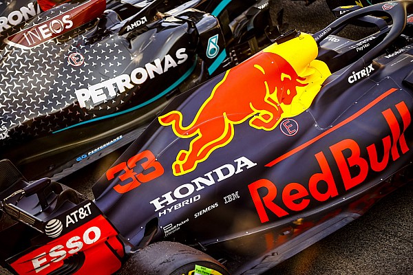 Mercedes, 2022’de Red Bull’a motor tedarik etmeyecek!