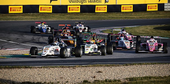 2020 ADAC Formula 4 Round 7 Almanya Tekrar izle