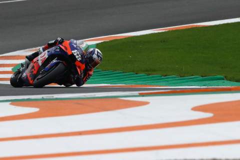 Home boy Oliveira flies the flag to top inaugural Portimao MotoGP session Home boy Oliveira flies the flag to top inaugural Portimao MotoGP session