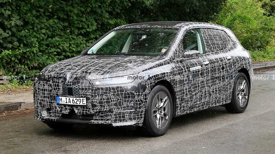 BMW’nin iNEXT adlı elektrikli SUV’sini tanıtacağı tarih belli oldu!
