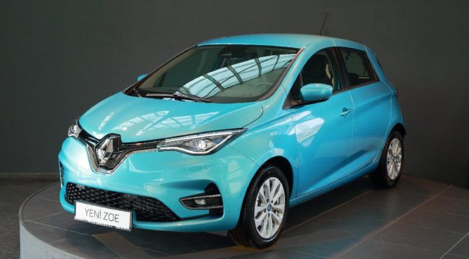 Renault’un elektriklisi en yeni hâliyle Türkiye’de