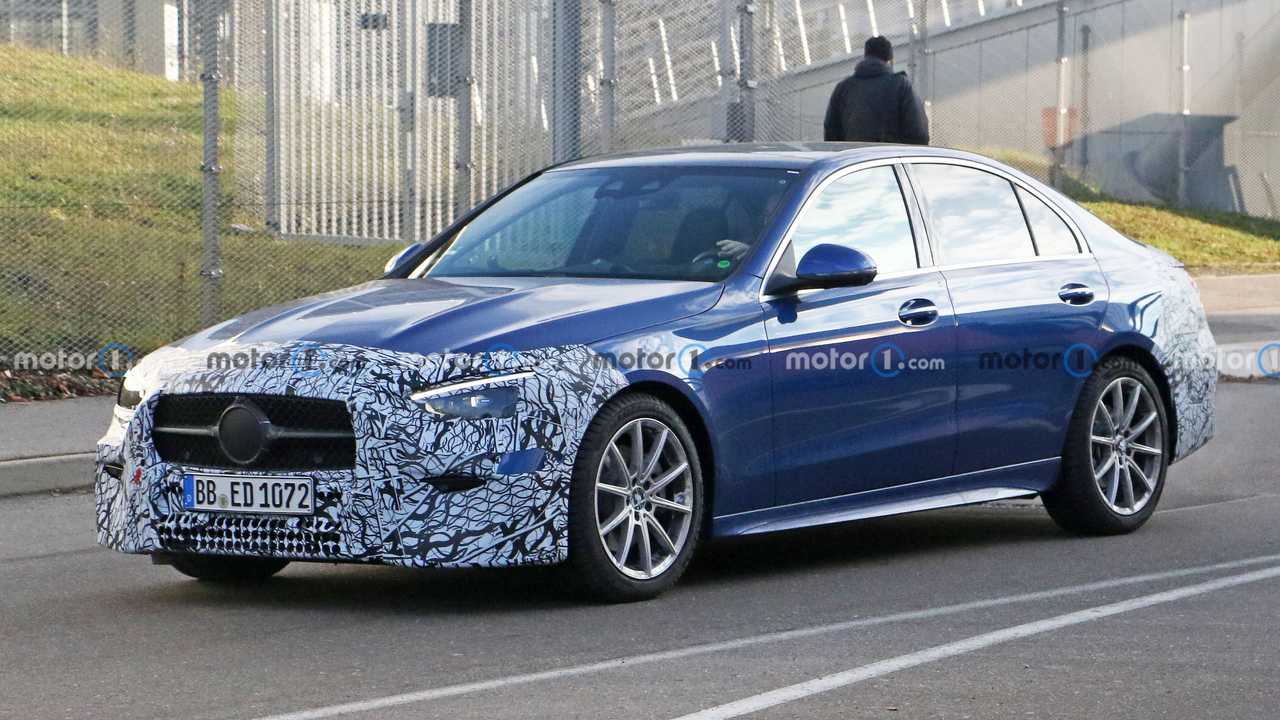 2021 Mercedes-Benz C-Serisi Sedan, lansmana hazır görünüyor