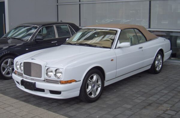 Bentley – Azure – 6.7 i V8 (426 bg) – Teknik Özellikler