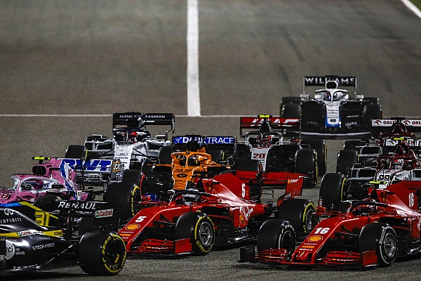 Vettel’in telsiz konuşmalarından sonra Ferrari ikilisi arayı düzeltmiş