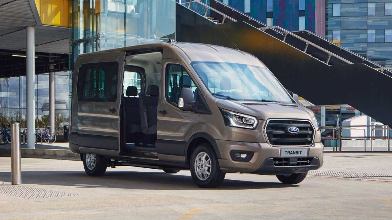 Ford Transit’e yeni seçenekler eklendi