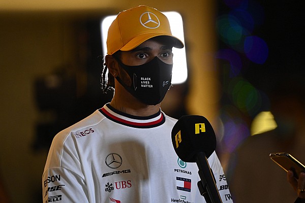 Hamilton yeni Mercedes kontratını Noel’den önce imzalamak istiyor