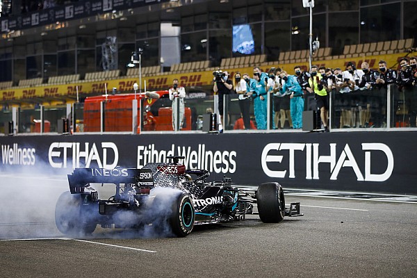 Formula 1 pilotlarına göre 2020’nin en iyisi Hamilton