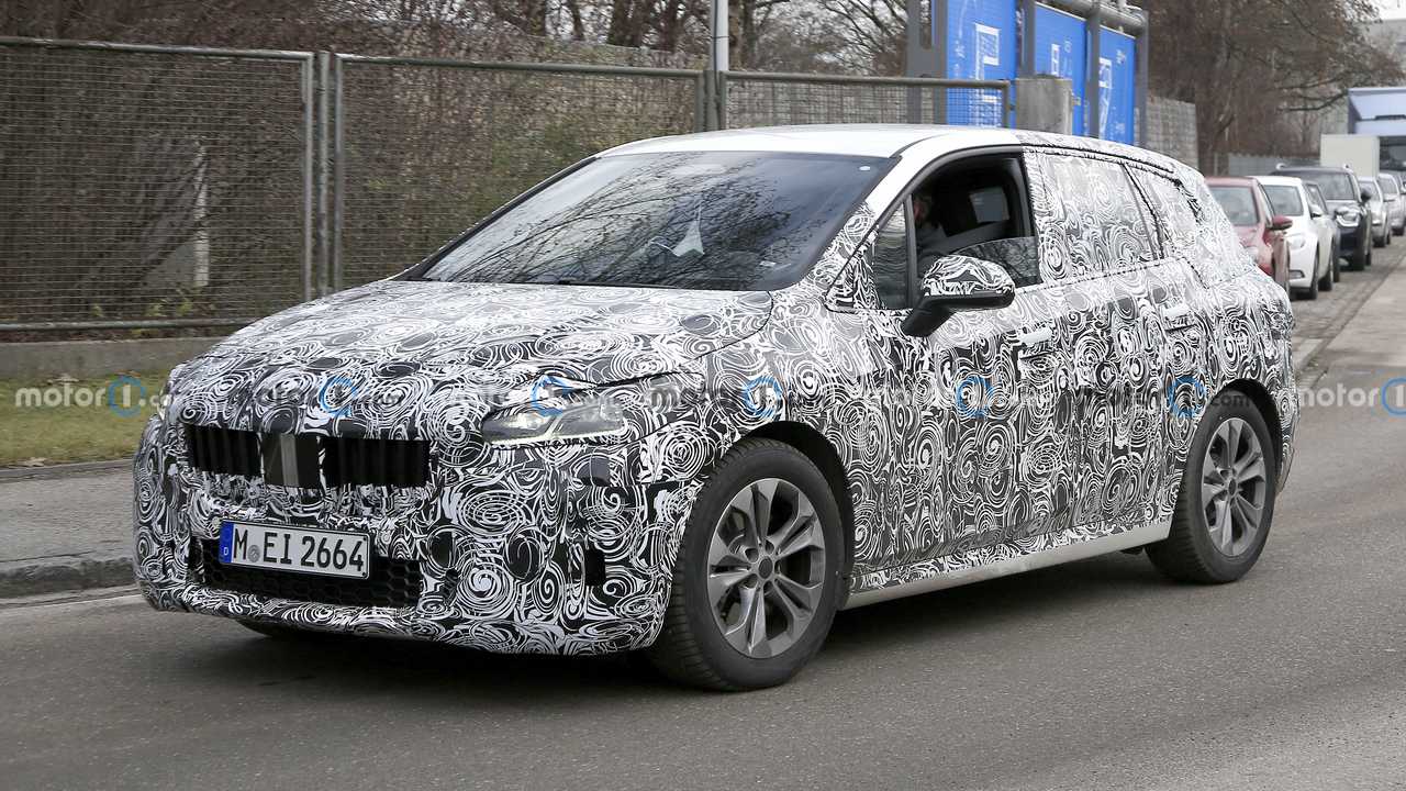 2021 BMW 2 Serisi Active Tourer üretim parçalarıyla testte