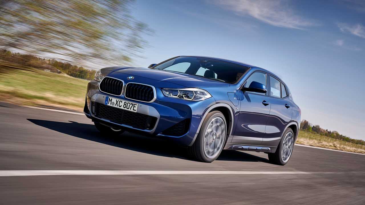 2022 model BMW X2 büyüyerek gelebilir
