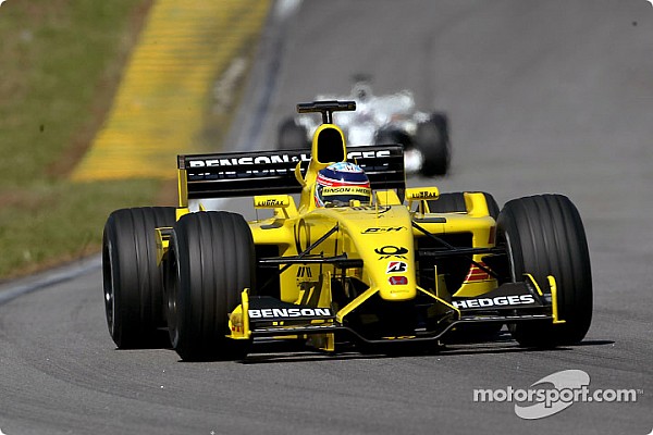 Sato’nun eski Jordan Formula 1 aracı, İngiltere’de pist gününde kullanıma sunuldu