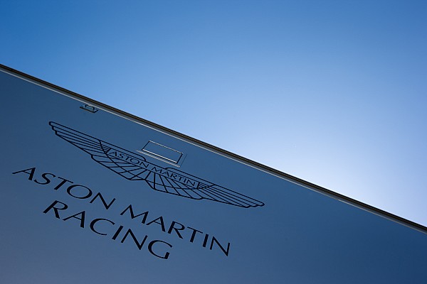 Aston Martin, yeni aracını ve renk düzenini Şubat ayında tanıtacağını doğruladı