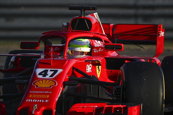 Schumacher, Fiorano testinin son gününde Sainz ve Leclerc’in temposuna yaklaştı