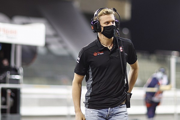 Haas, Schumacher ismini Formula 1’e geri getirmekten dolayı “baskı ve gururlu” hissediyor