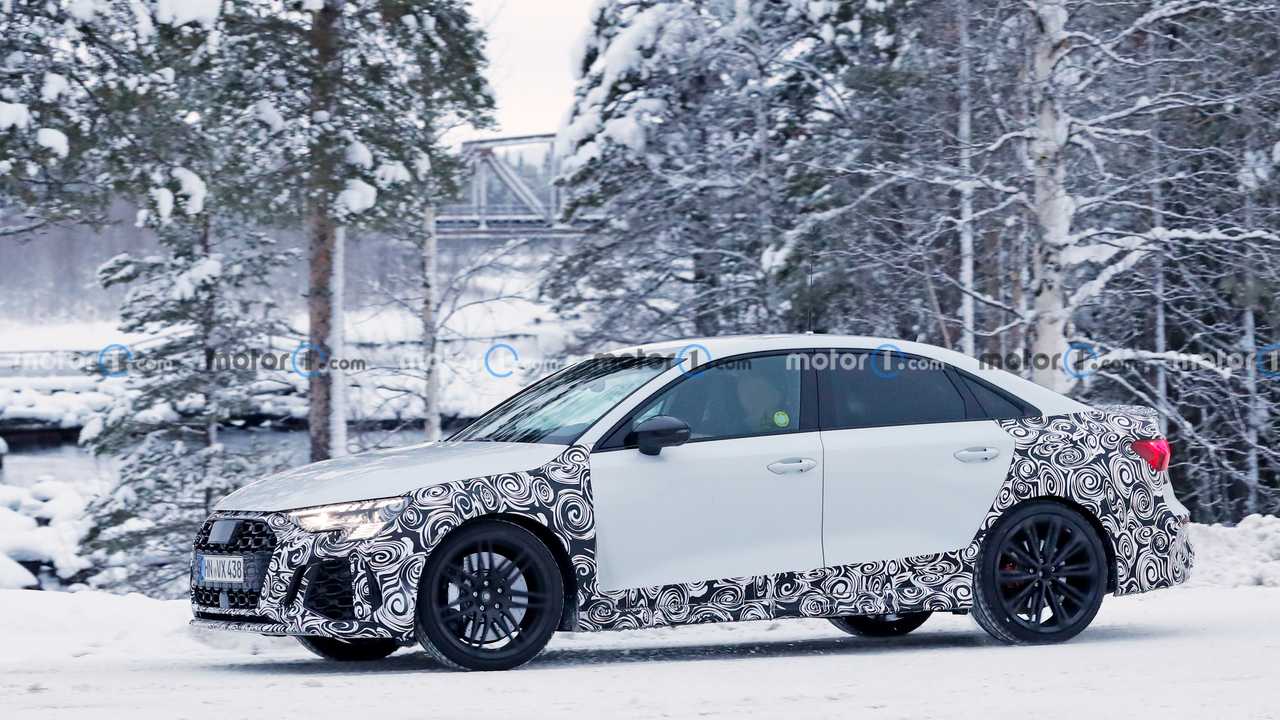 Yeni Audi RS3, Golf R’ın AWD sistemi ile birlikte gelebilir