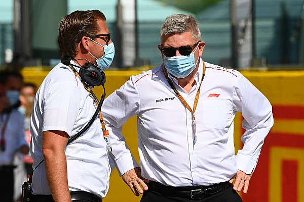 Ross Brawn, F1 yönetimindeki görevine devam edecek