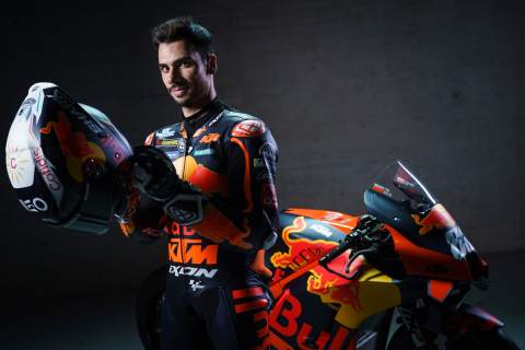 Official: Yamaha signs Miguel Oliveira for Pramac in MotoGP 2025