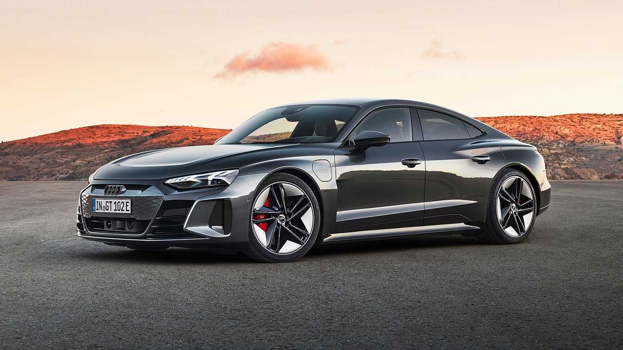 2021 Audi E-Tron GT vs. rakipleri: Kağıt üzerinde nasıllar?