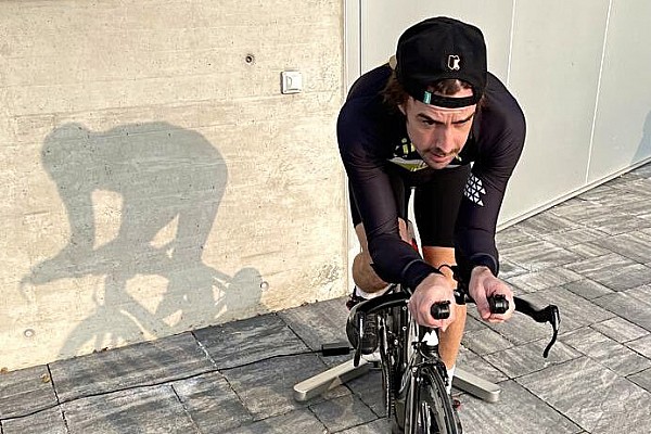 Briatore: “Alonso’yu bisiklet antrenmanı konusunda uyarmıştım”