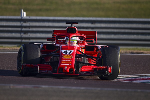 Schumacher, COVID-19 durumu nedeniyle henüz takım fabrikasına gidemiyor