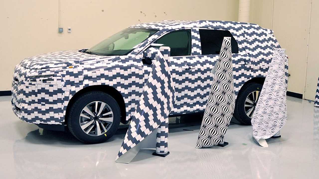 Nissan, prototipleri kamuflajlamanın önemini anlatıyor