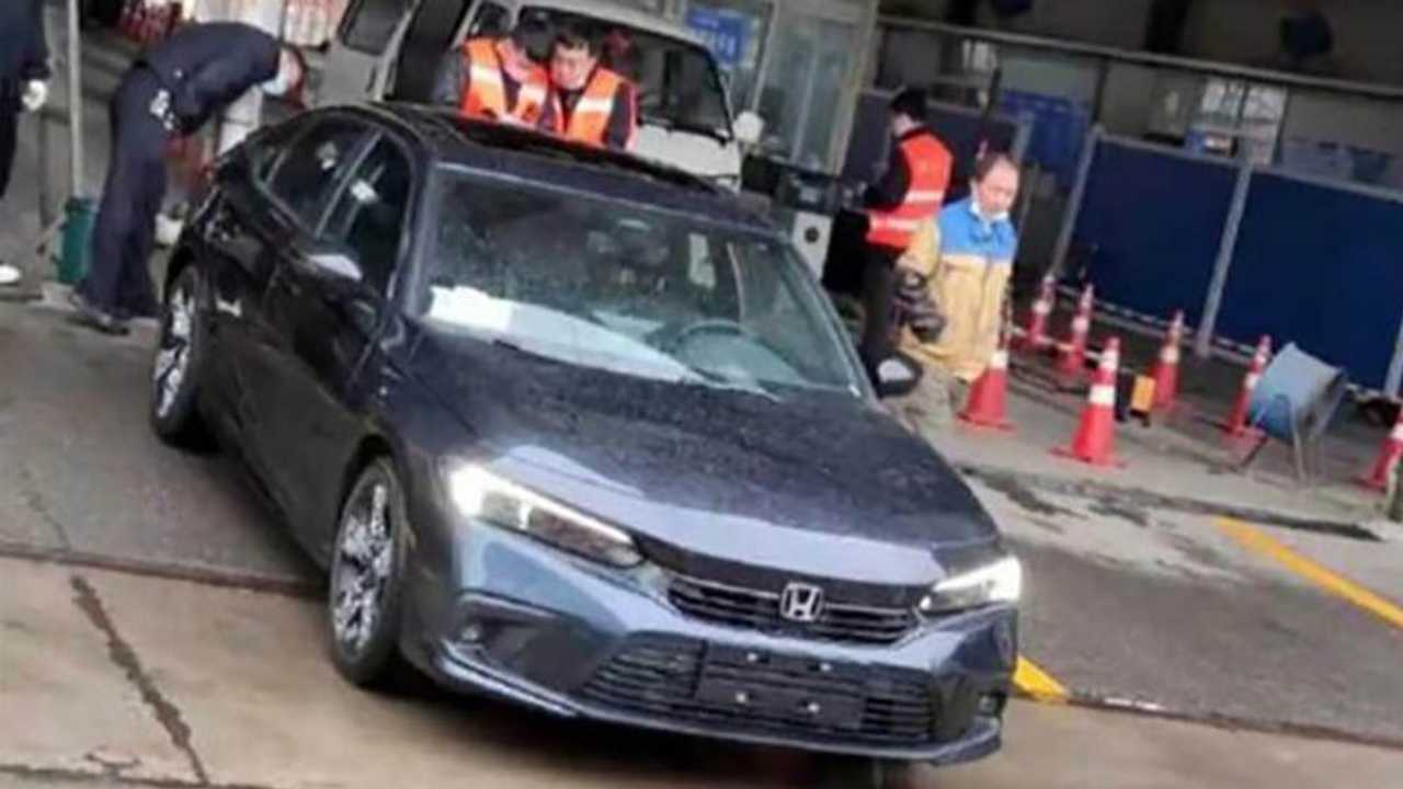 2021 Honda Civic’in renkleri ve donanım paketleri de sızdı!