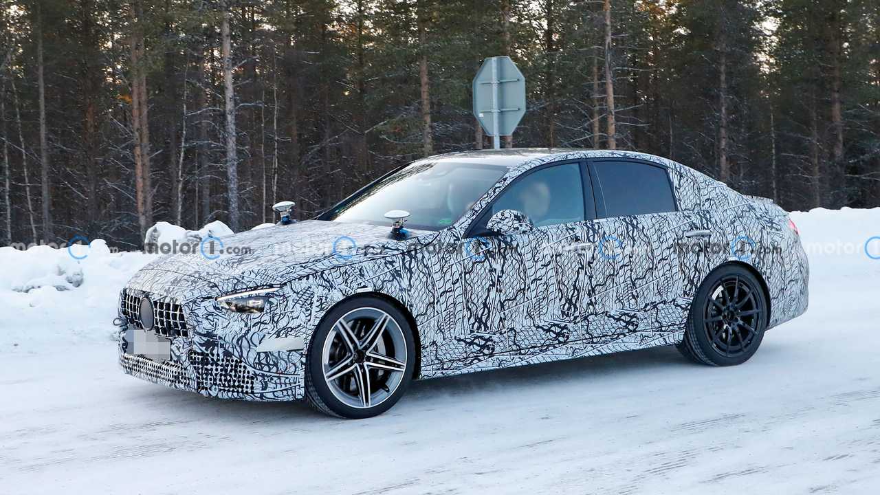 2021 Mercedes-AMG C63, soğuk hava testinde görüntülendi