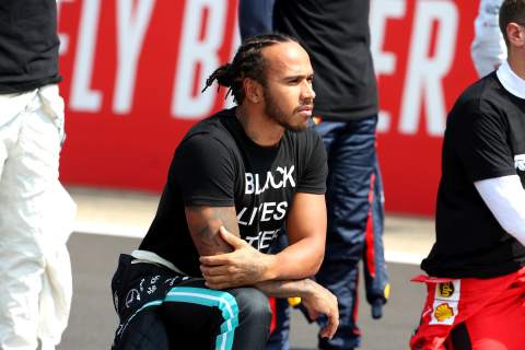 Hamilton will continue to take the knee in F1 2021