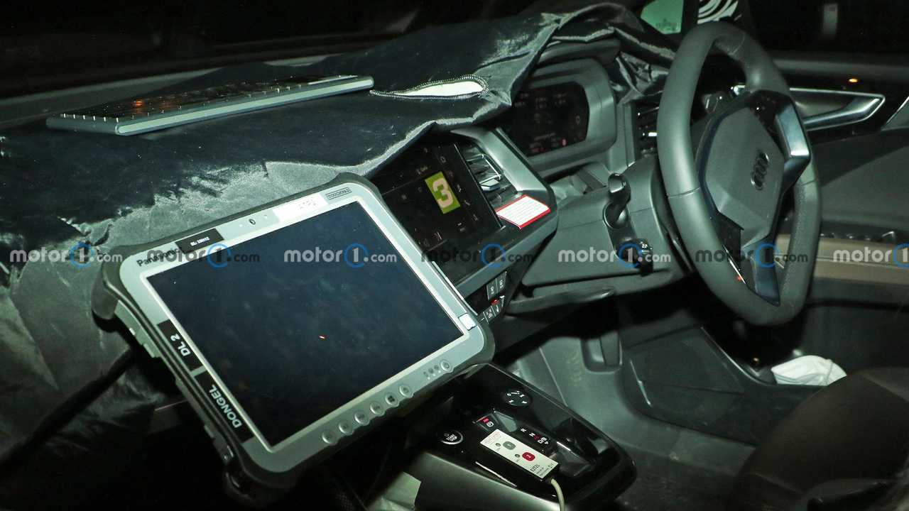 Audi Q4 e-tron’un iç mekânından fotoğraflar geldi!