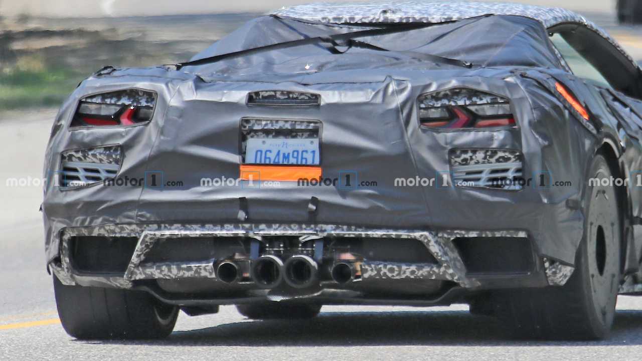 Chevrolet Corvette C8 Z06’nın devasa jantlarına yakından bakın