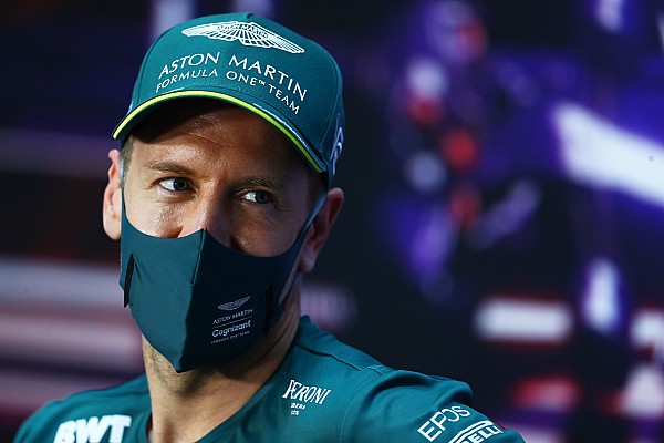 Vettel: ”Aston Martin AMR21’de rahat hissediyorum”