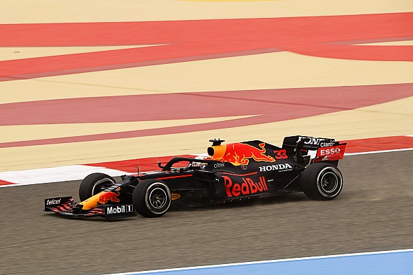 Verstappen: “Sprint yarışını para için deniyorlar”