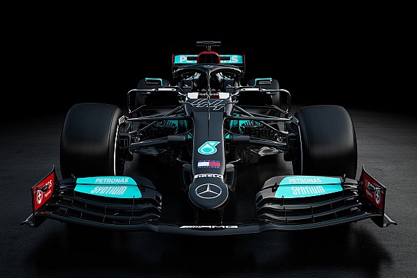 Mercedes, 2021 F1 aracı W12’nin örtüsünü kaldırdı!