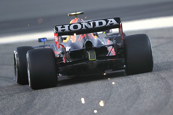 Red Bull: “Mercedes, testlerde daha fazla yakıt yüküyle çalıştı”