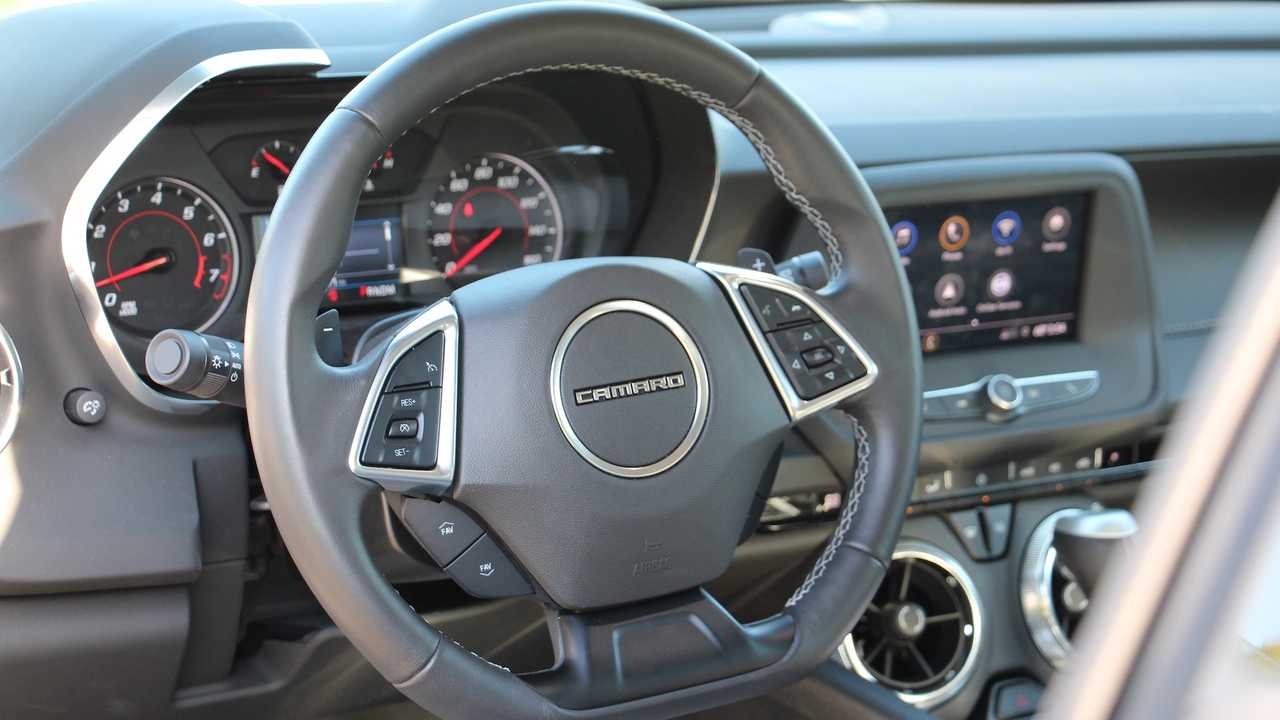 30 adet Chevrolet Camaro, ilginç bir sebepten geri çağırılıyor!