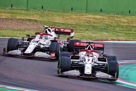 Vasseur encouraged by Alfa Romeo’s ‘decent performance step’ in F1 2021