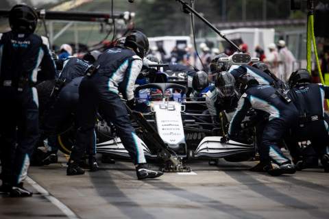 Williams F1 to attempt 100 pit stops in Portugal in honour of Captain Tom Moore