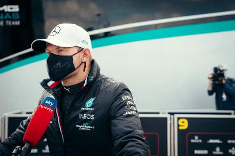 ‘I lost my tinfoil hat’ – Bottas rejects Russell’s theory about F1 crash