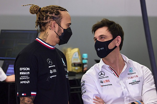 Wolff, Brown’ın Verstappen ve Russell ile ilgili iddiasına yanıt vermekten kaçındı