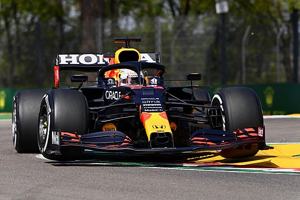 Verstappen sorunlardan memnun olmasa da “pozitif” kalıyor