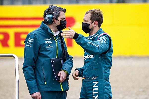 Watt: “Vettel bitmiş bir durumda fakat takımdan atılmayacak”